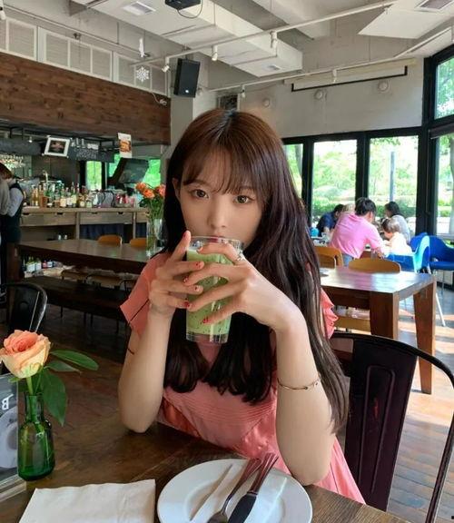 网红丝丝和家人