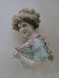 披头纱的网红照片,揭开神秘面纱，探寻时尚魅力